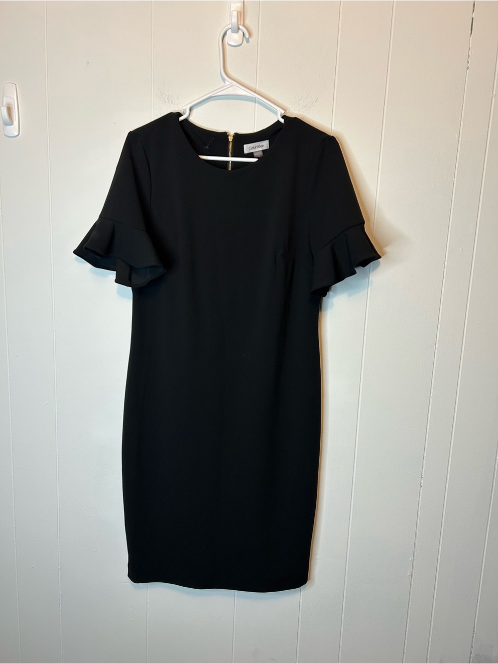 Calvin Klein flutter sleeve sheath dress black Size 12 Professional 370